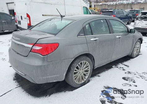 2012 Chrysler 200 Limited z USA, uszkodzony, nr VIN 1C3CCBCGXCN188997